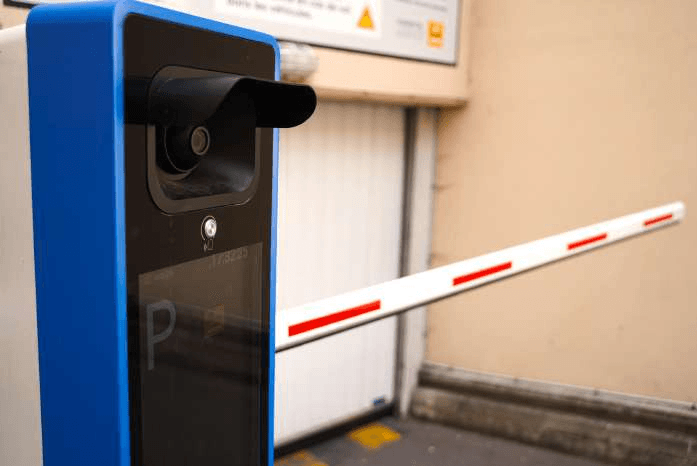 Touchscreen Spark installato all'Hotel Campanile